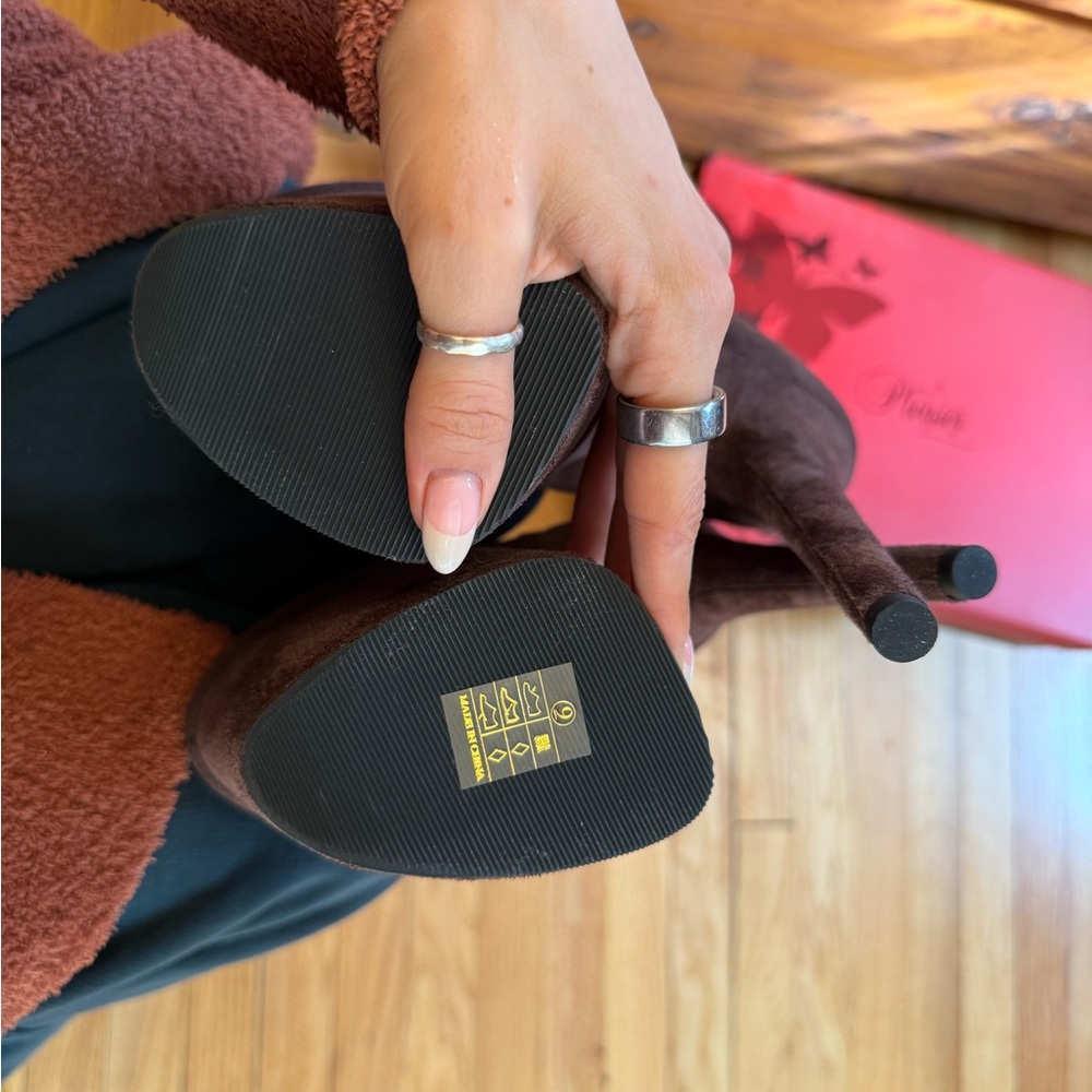 Brown 8” pleasers size 9 NEW!! - Picture 6 of 7